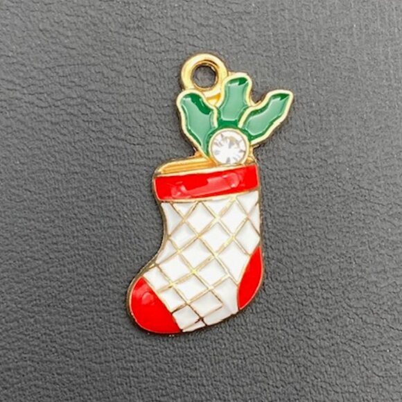 Festive Holiday Christmas Charm with Clasp - Picture 10 of 10